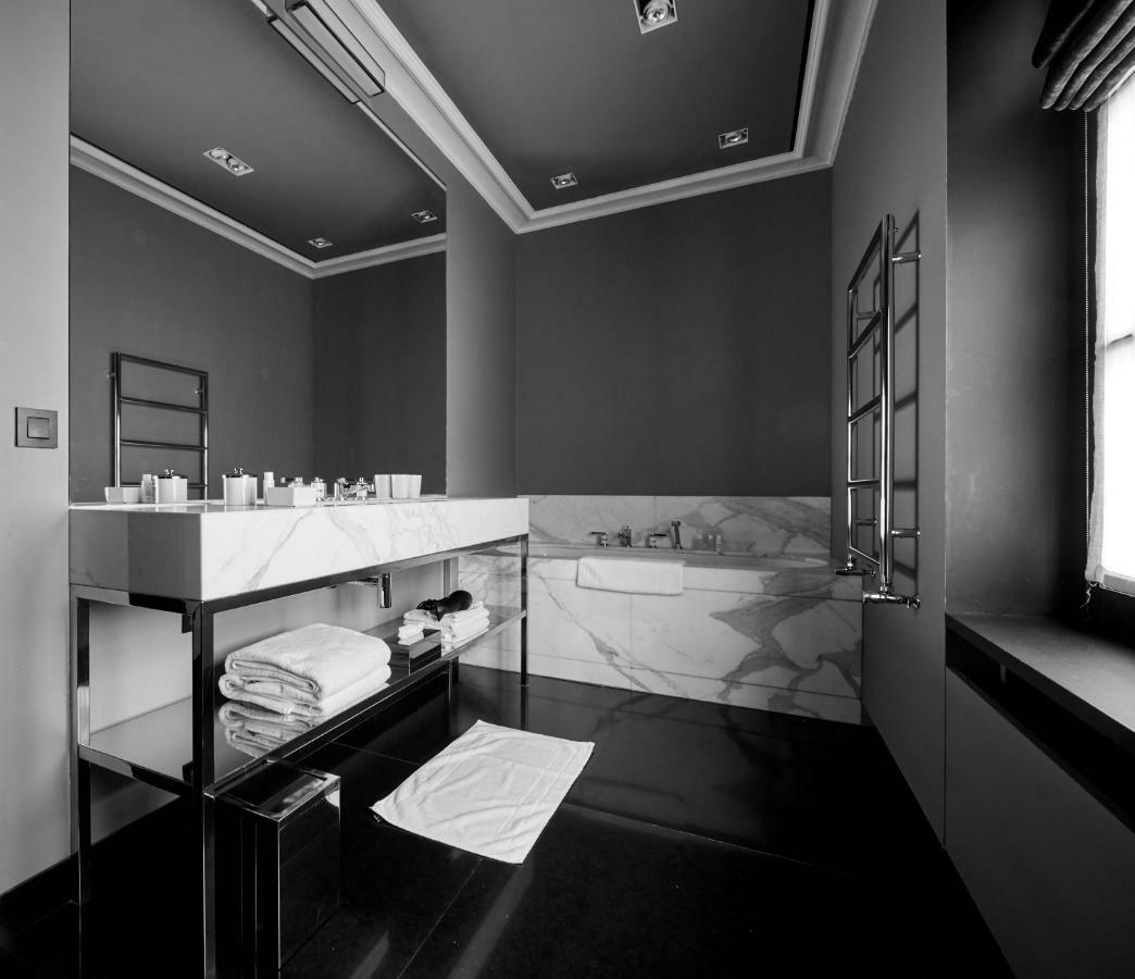Hotel Odette En Ville Ixelles Kültér fotó