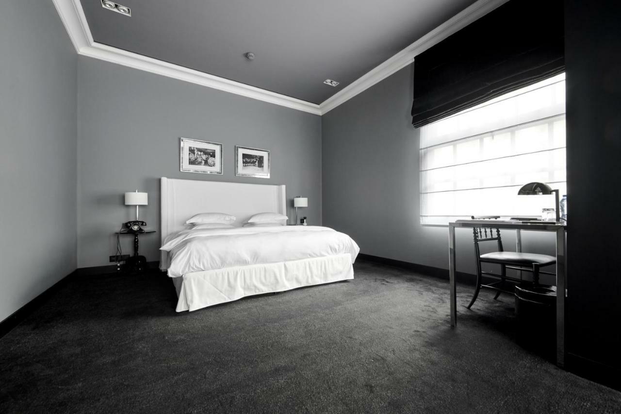 Hotel Odette En Ville Ixelles Kültér fotó