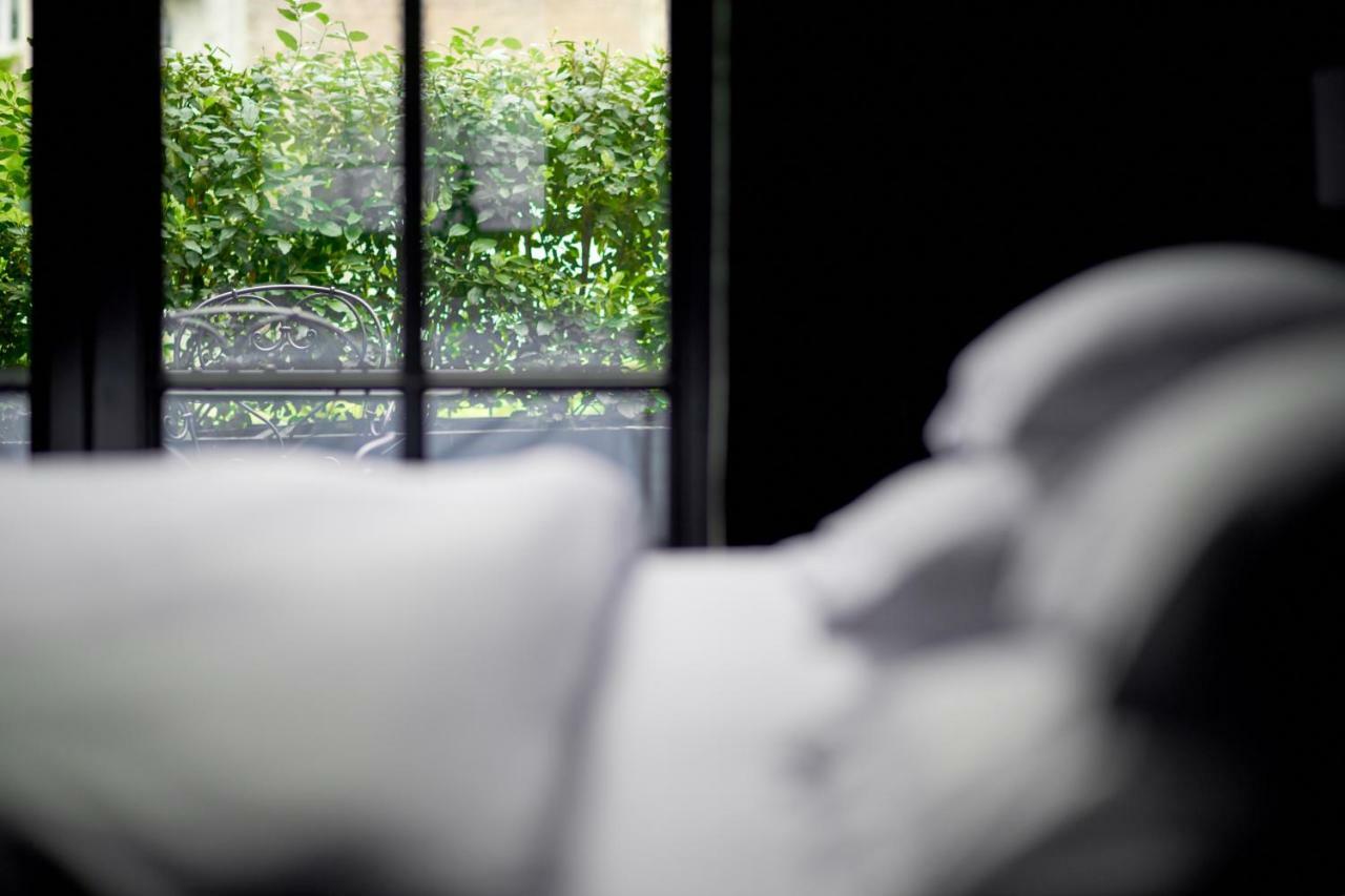 Hotel Odette En Ville Ixelles Kültér fotó